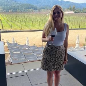 Meet your Posher, Meghan